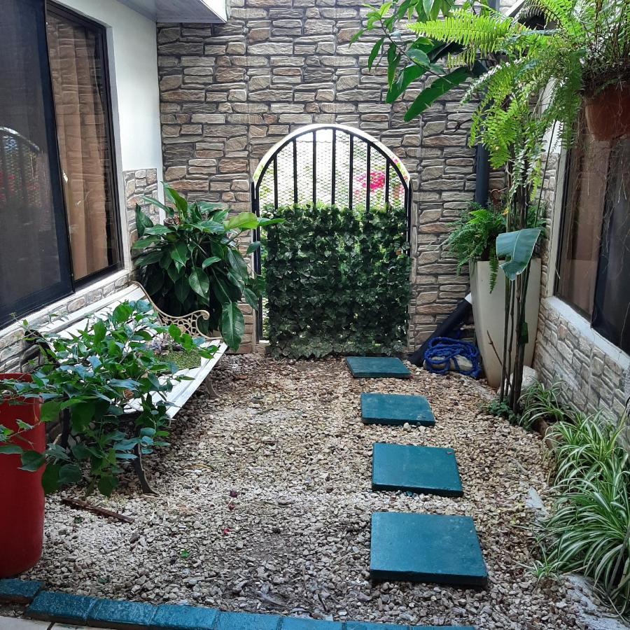 Rancha Azul Inn Alajuela Luaran gambar