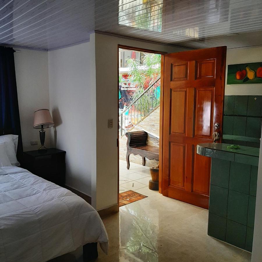 Rancha Azul Inn Alajuela Luaran gambar